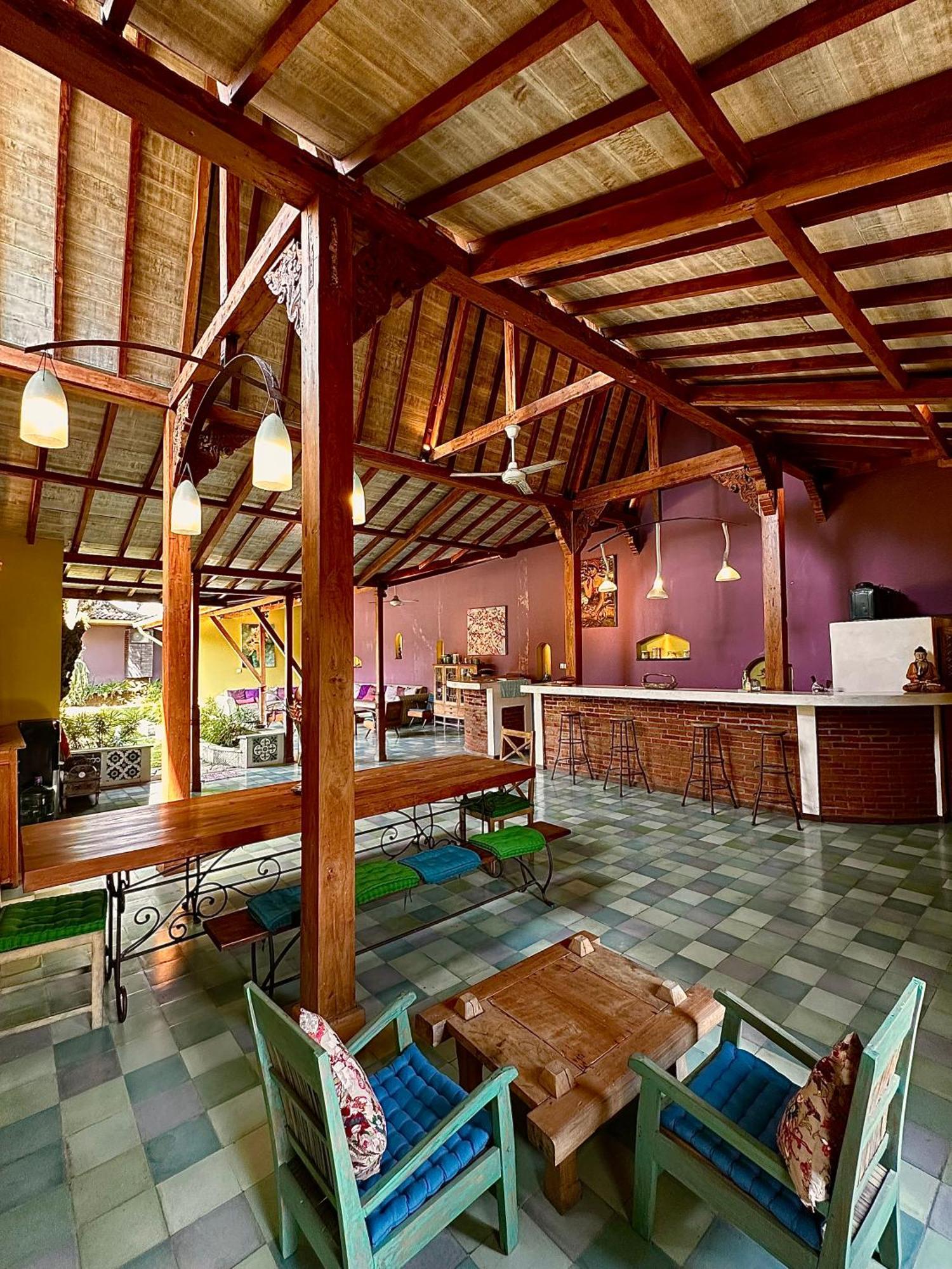 Guesthouse Mooz Canggu  Bagian luar foto